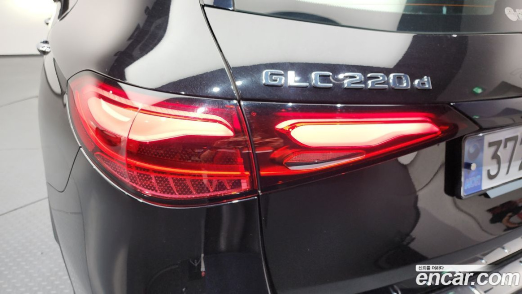 Mercedes-Benz GLC-Class GLC220 d 4MATIC, 2023