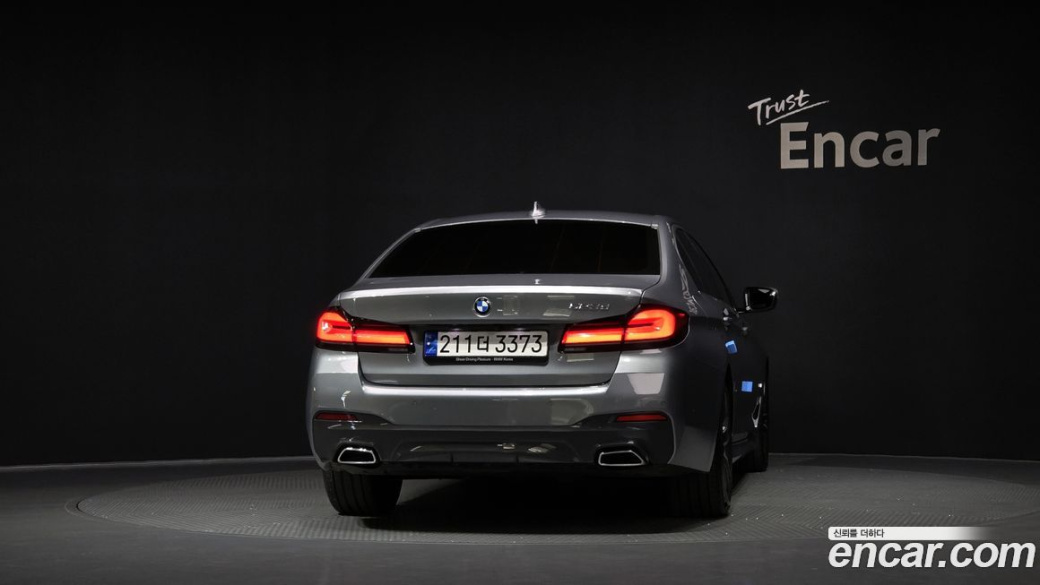 BMW 5-Series 523d M Sport, 2023