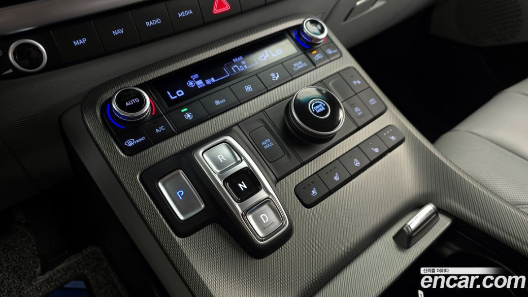 Hyundai Palisade Diesel 2.2 2WD, 2024