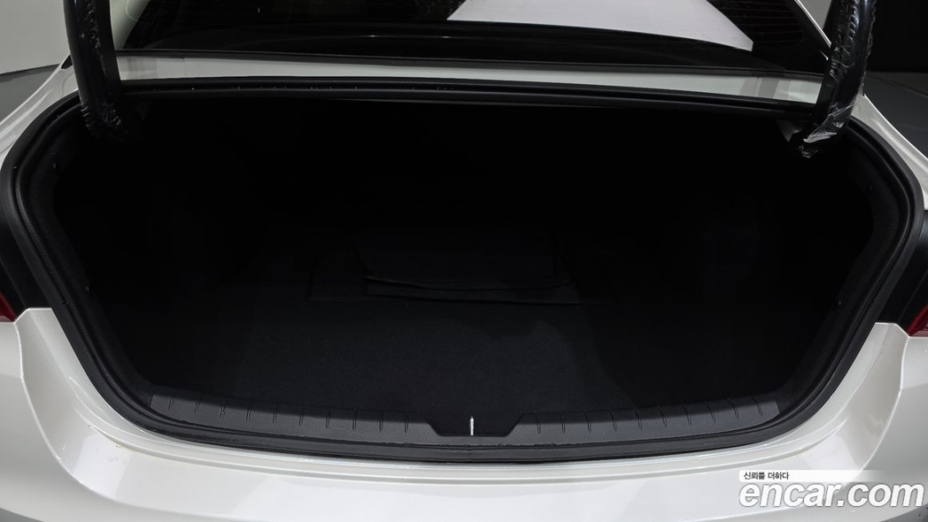 Kia K5 2.0, 2023