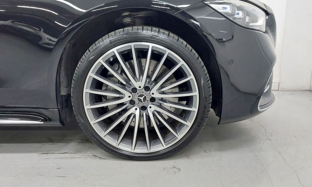 Mercedes-Benz S-Class S500 4MATIC, 2026