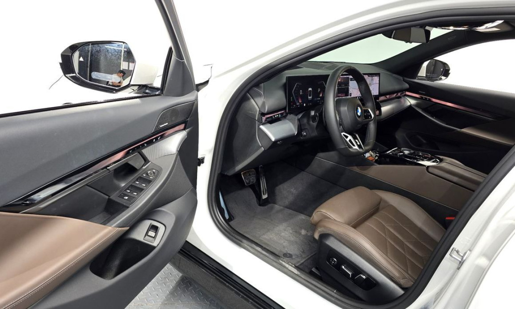 BMW 5-Series 523d M Sport, 2024