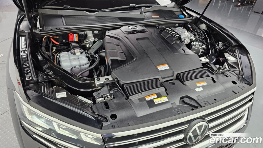 Volkswagen Touareg 3.0 TDI Prestige, 2024