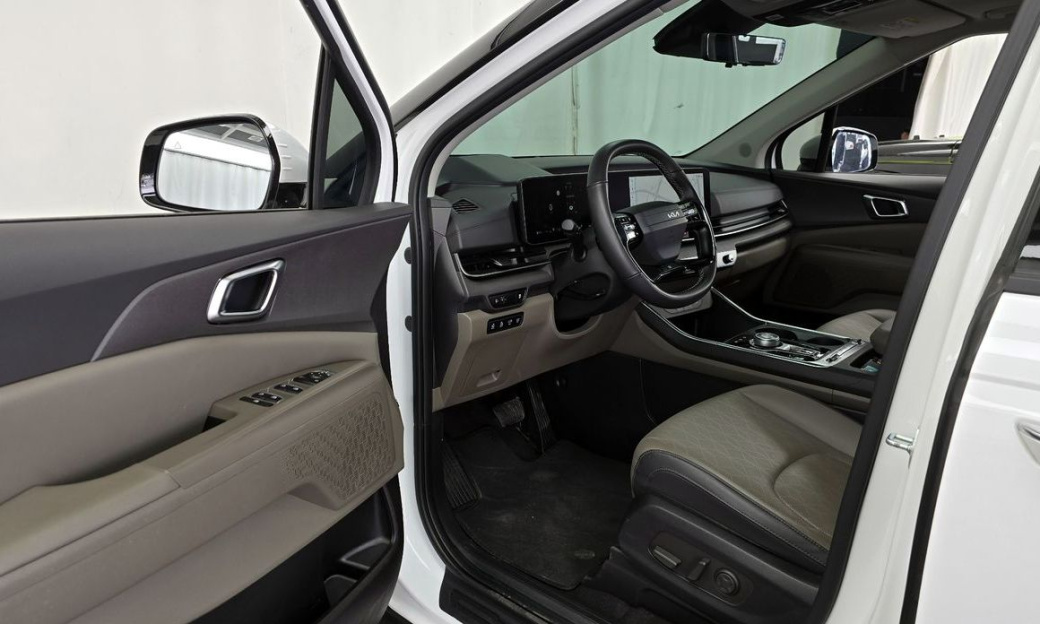 Kia Carnival 9-Seater Noblesse, 2025