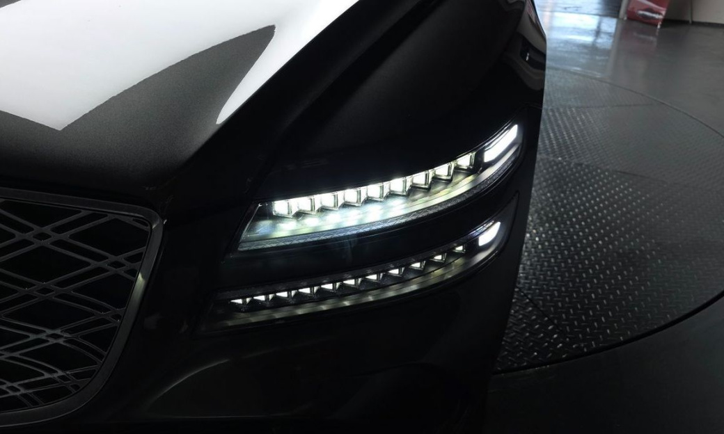 Genesis G80 Gasoline 2.5 Turbo AWD, 2025
