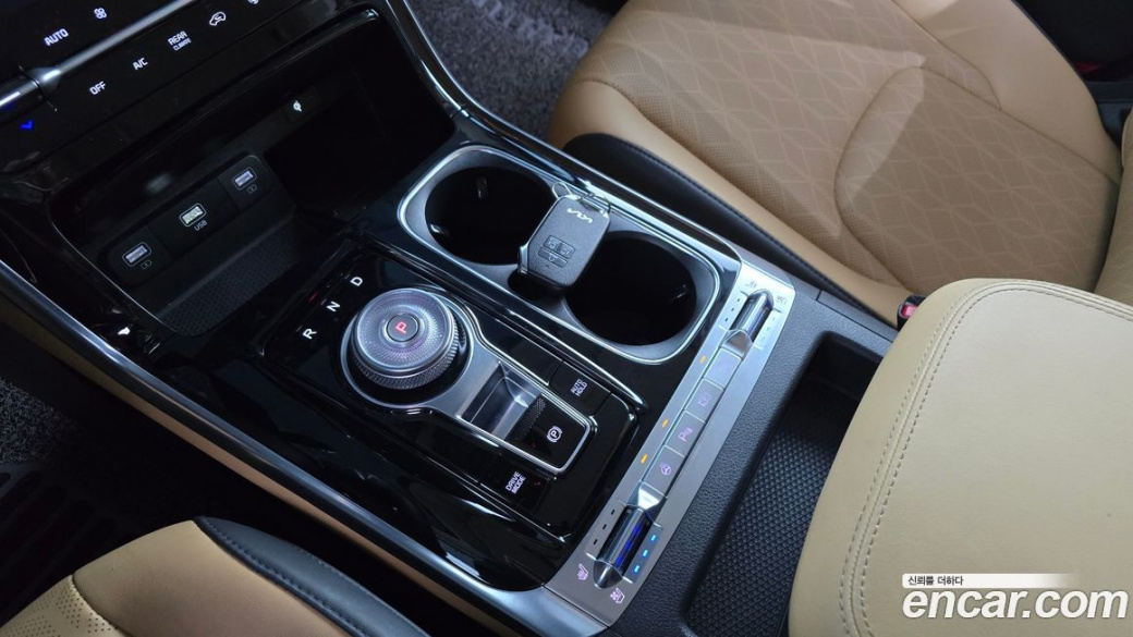 Kia Carnival 9-Seater Noblesse, 2023