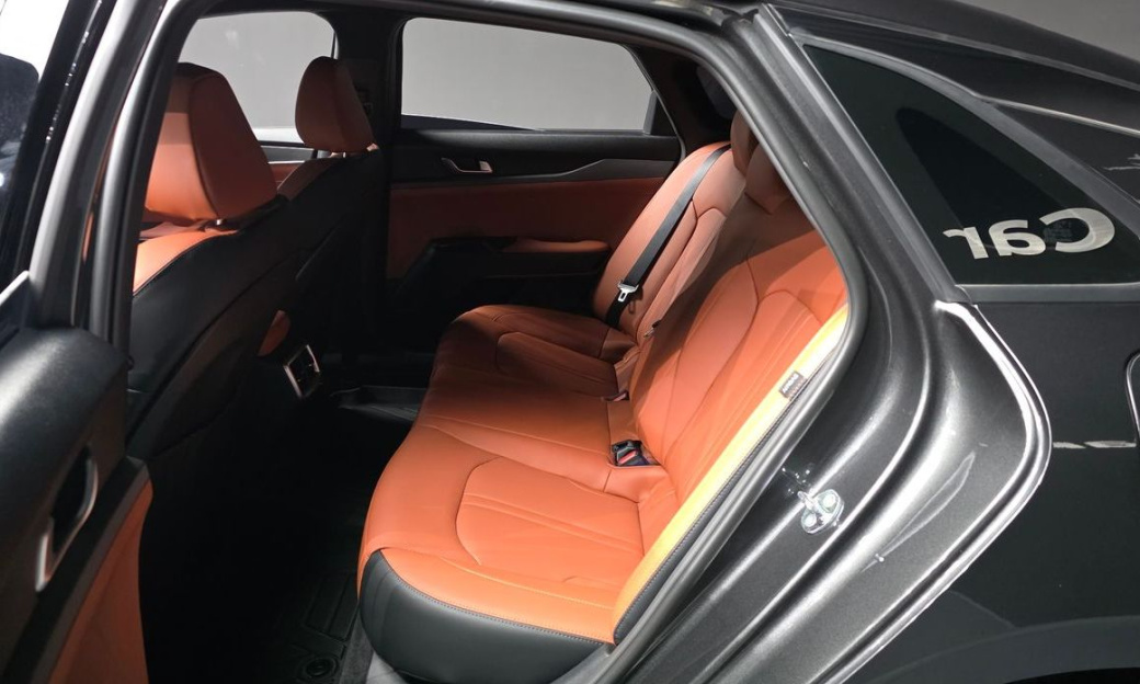 Kia K5 2.0, 2026