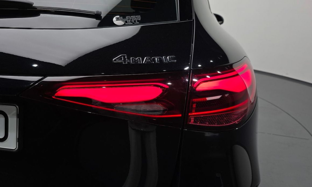 Mercedes-Benz GLC-Class GLC300 4MATIC AMG Line, 2024