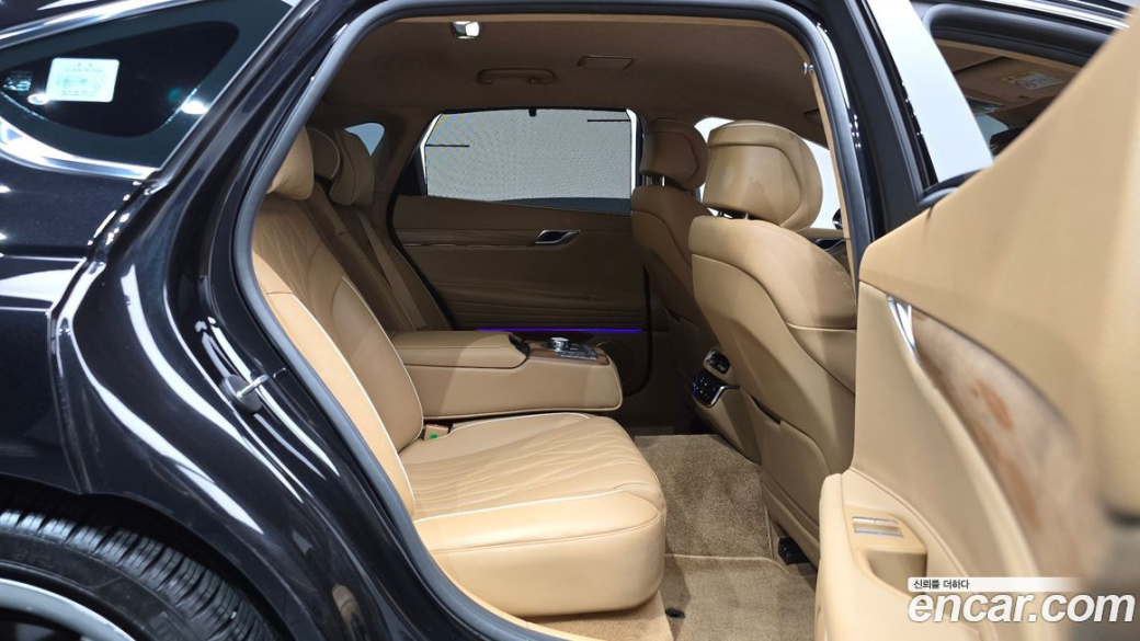 Genesis G80 Gasoline 2.5 Turbo AWD, 2025