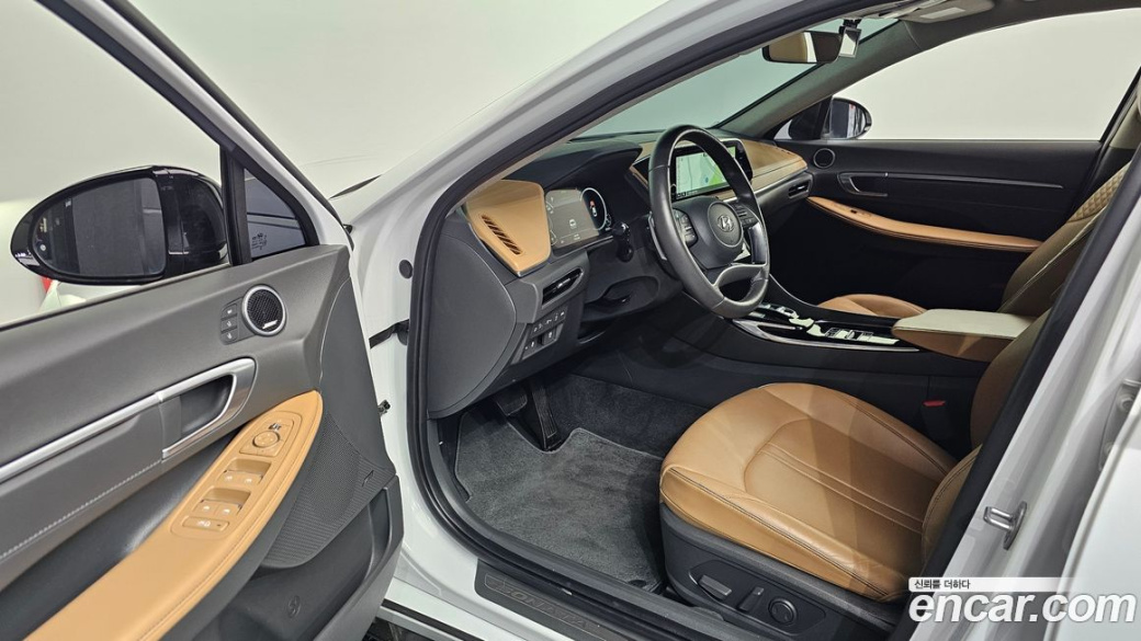 Hyundai Sonata 2.0, 2023