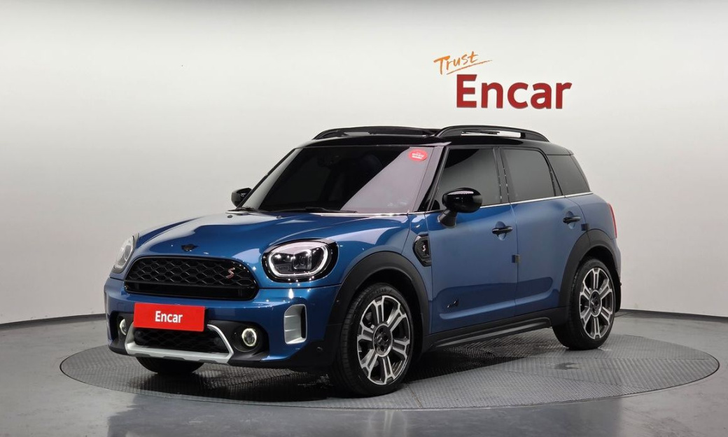 Mini Countryman ALL4 Classic Launch Pack, 2023