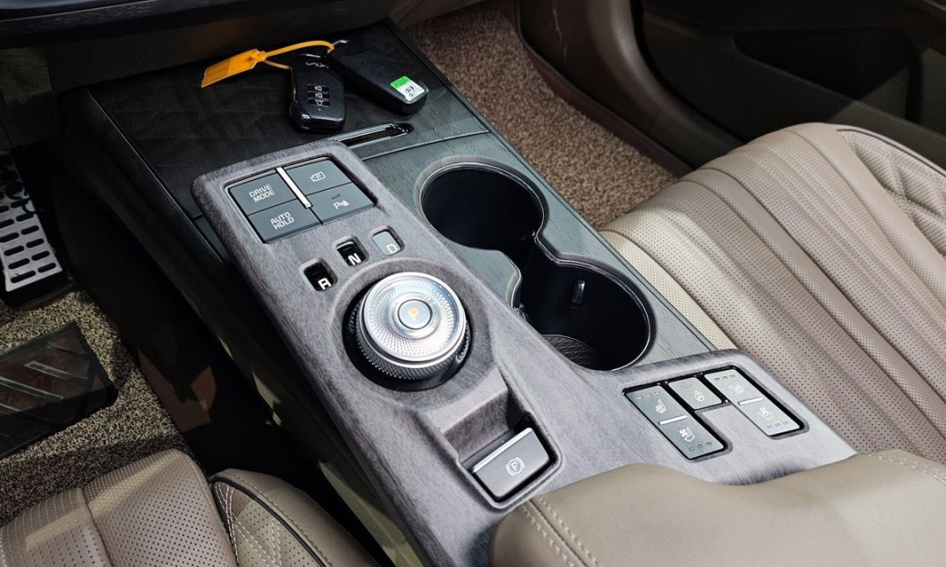 Kia K8 2.5 Gasoline 2WD, 2023