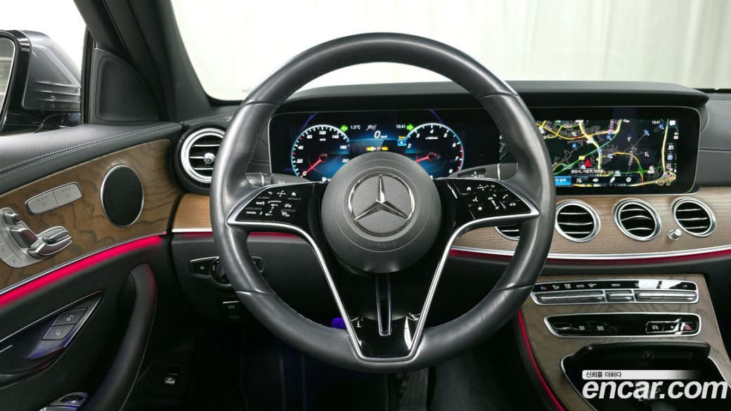 Mercedes-Benz E-Class E250 Exclusive, 2022