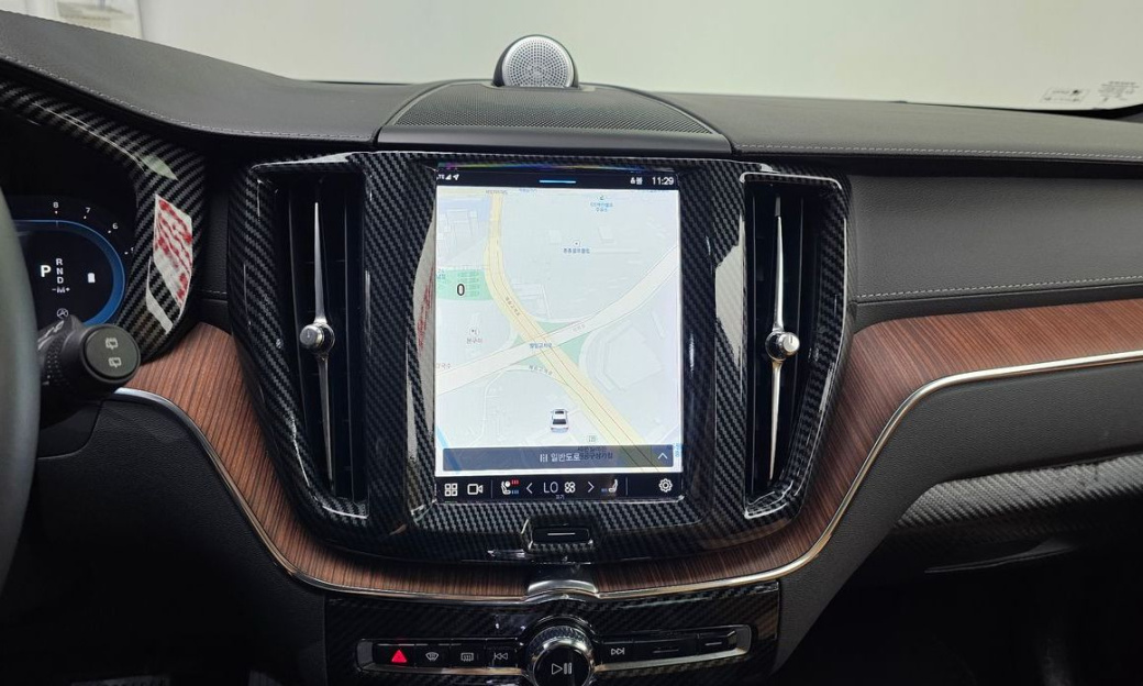 Volvo XC60 B5 Ultimate Bright, 2023