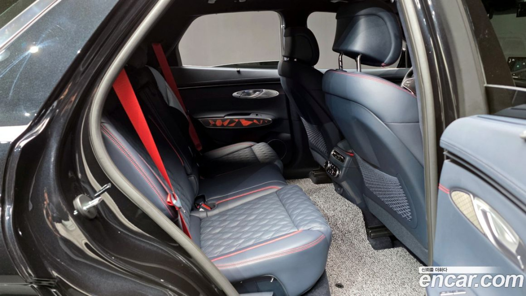 Genesis GV70 2.5T Gasoline 2WD, 2024