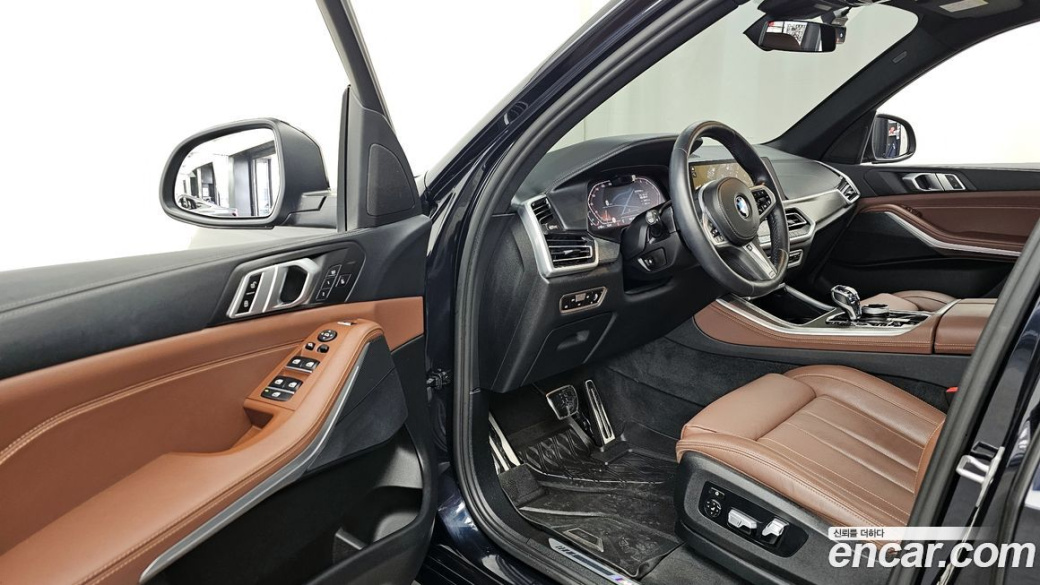 BMW X5 xDrive 40i M Sport, 2022