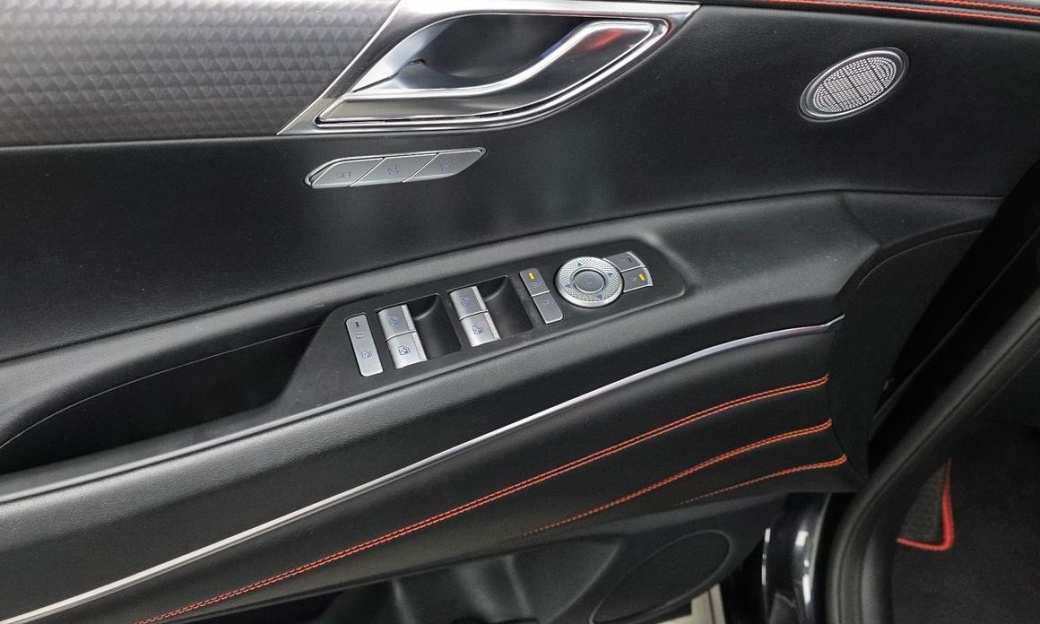 Genesis GV80 2.5T Gasoline AWD, 2024