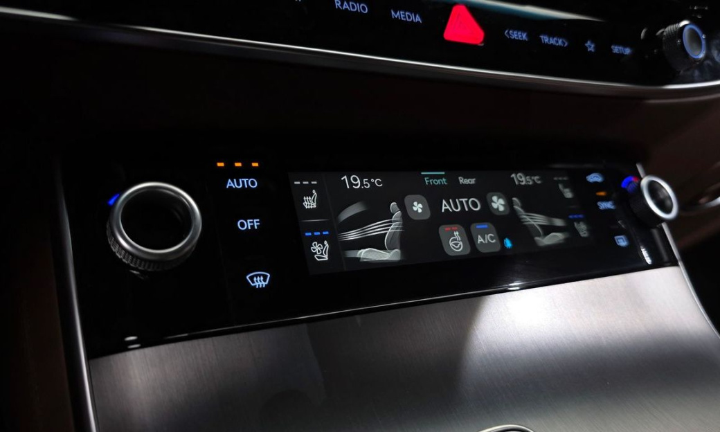 Genesis GV70 2.5T Gasoline 2WD, 2025