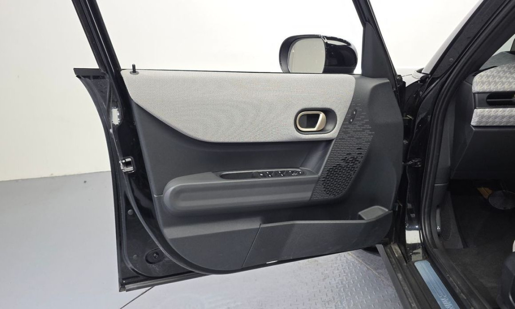 Mini Cooper 5 Door Favoured, 2025
