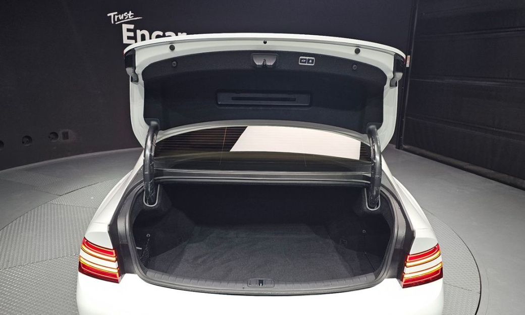 Genesis G80 Gasoline 2.5 Turbo AWD, 2024