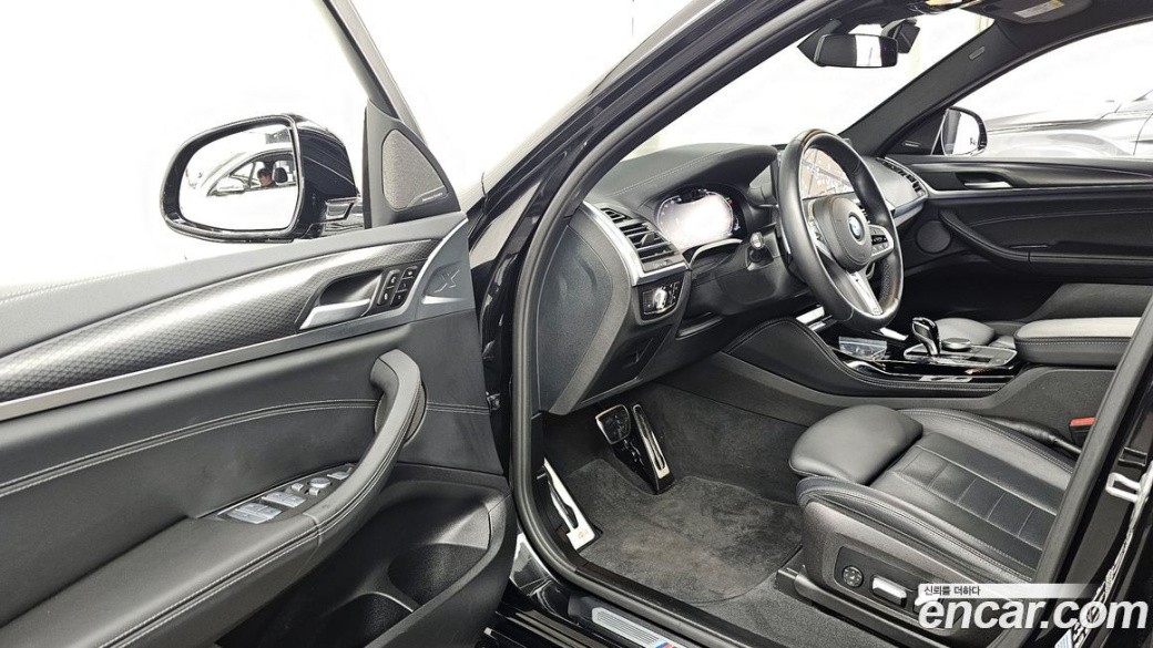 BMW X4 xDrive20i M Sports Pro, 2023