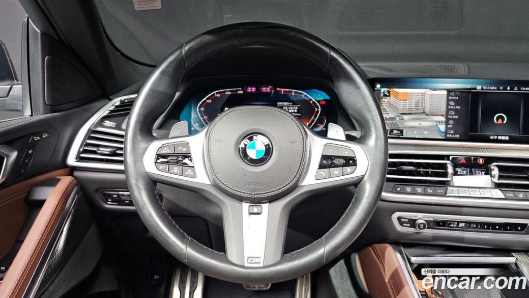 BMW X6 xDrive40i M Sport, 2022