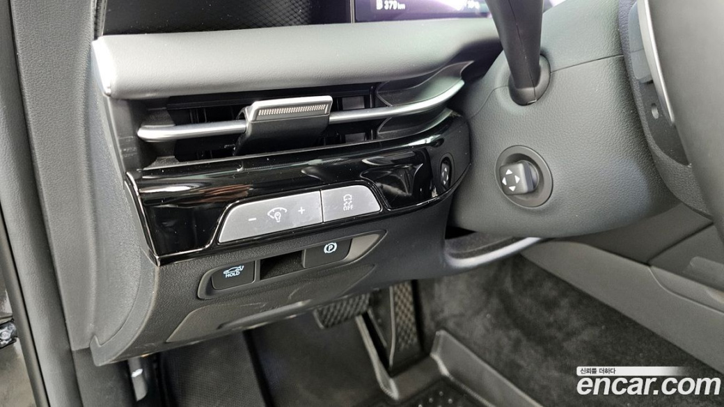 Genesis G80 Gasoline 2.5 Turbo AWD, 2026