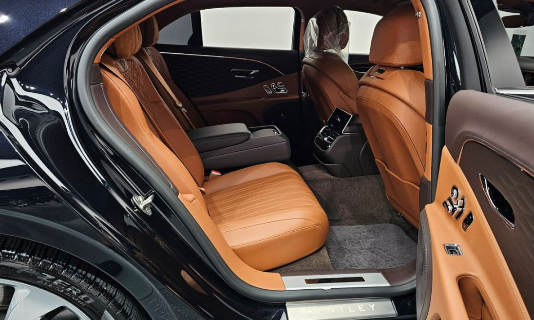 Bentley Flying Spur 4.0, 2022