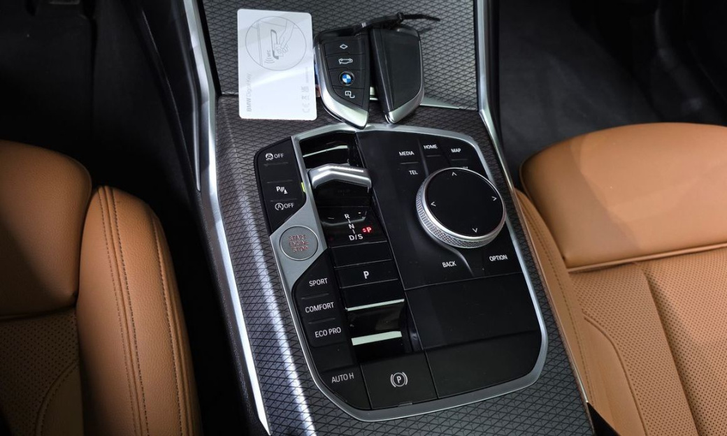 BMW 3-Series 320i M Sport, 2024