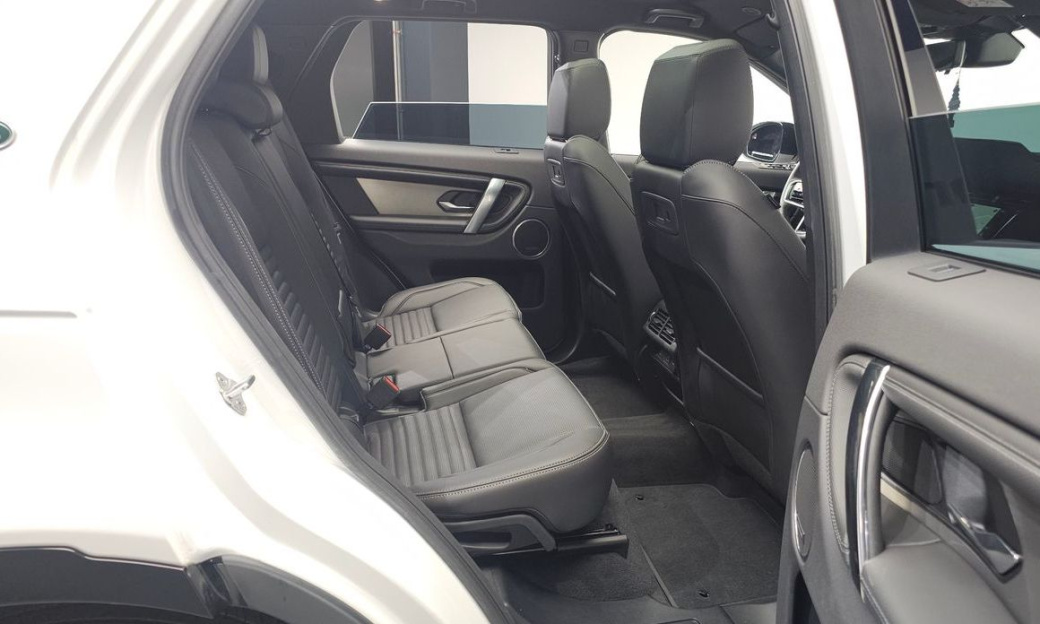 Land Rover Discovery Sport P250 Dynamic SE, 2025