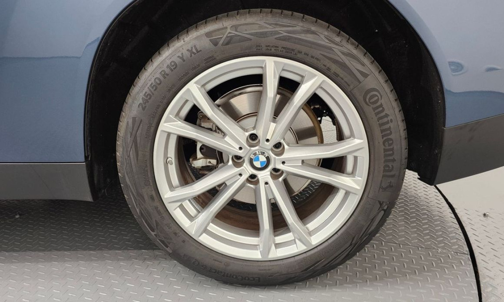 BMW X3 xDrive 20, 2025