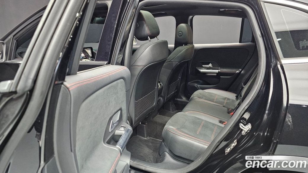 Mercedes-Benz GLA-Class GLA250 4MATIC, 2023