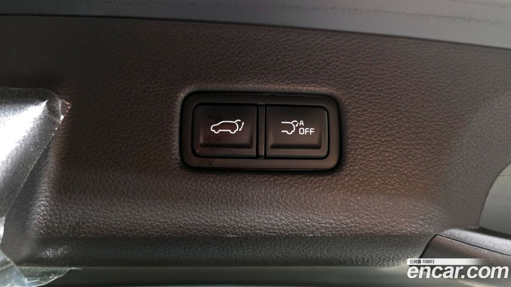 Kia Carnival 9-Seater Signature, 2022