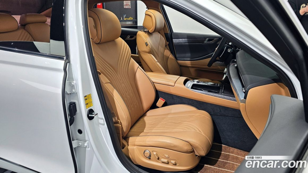 Genesis G80 Gasoline 2.5 Turbo AWD, 2022