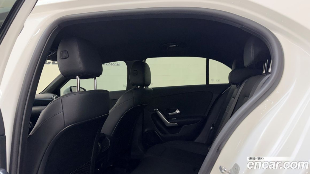 Mercedes-Benz A-Class A220 Hatchback, 2025