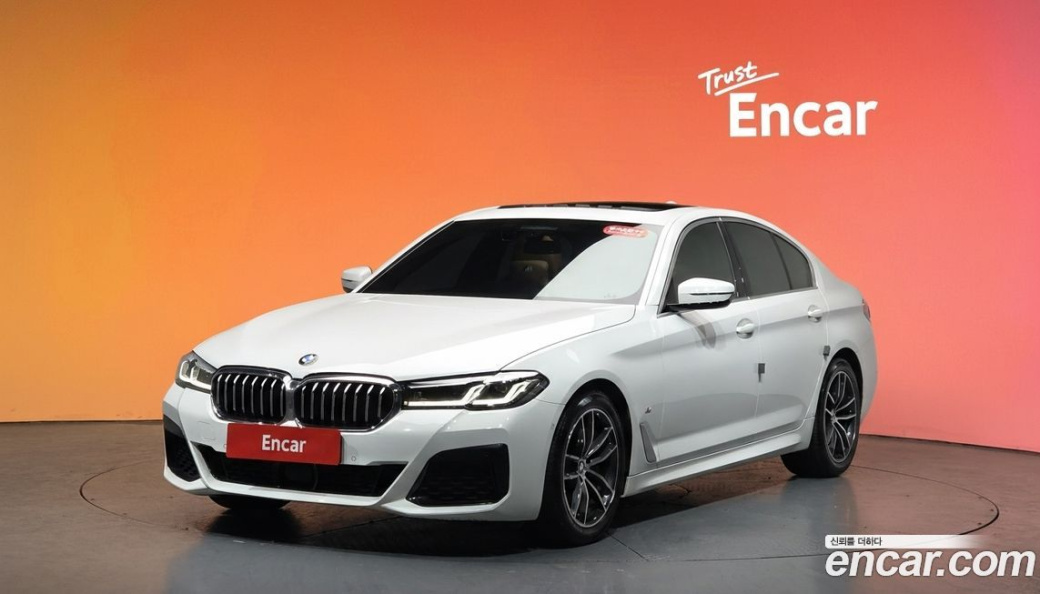 BMW 5-Series 520i M Sport, 2022