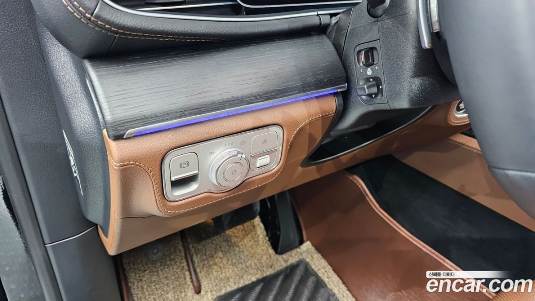 Mercedes-Benz GLE-Class GLE450 4MATIC, 2025