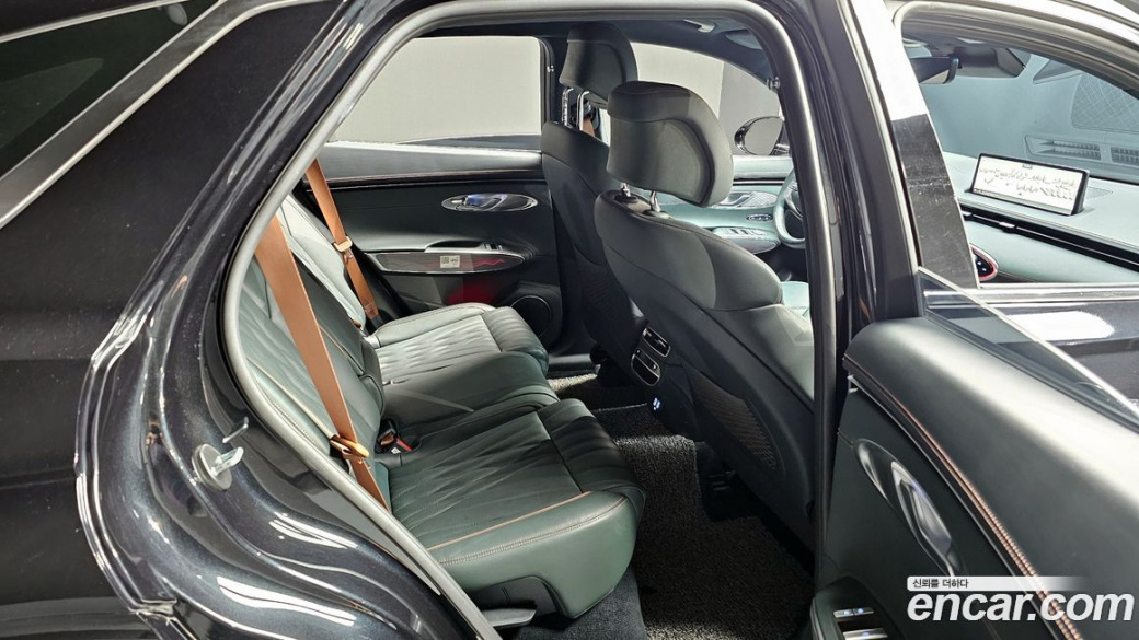 Genesis GV70 2.5T Gasoline AWD, 2023