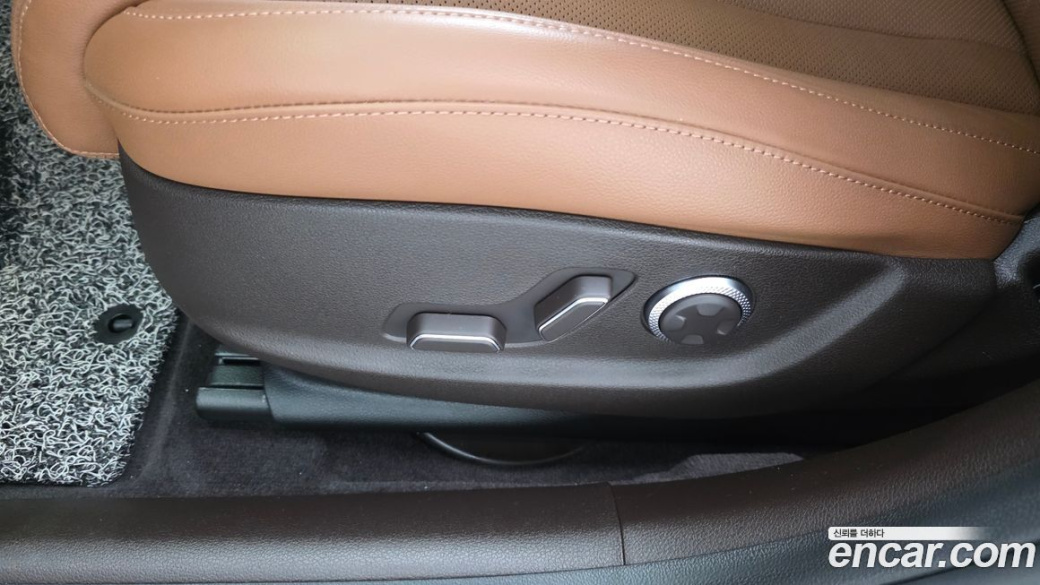 Genesis G80 Gasoline 2.5 Turbo AWD, 2024