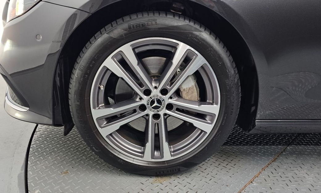 Mercedes-Benz E-Class E350 4MATIC Avantgarde, 2022