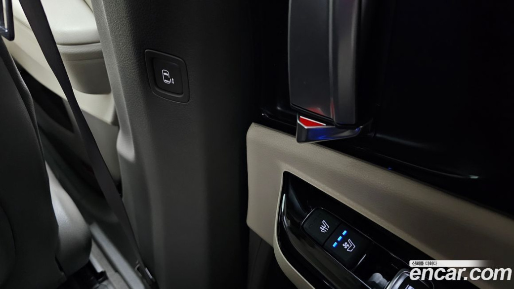 Kia Carnival 7-Seater Noblesse, 2022