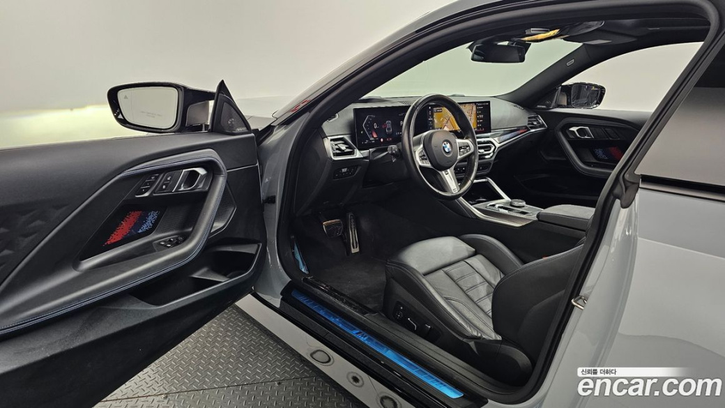 BMW 2-Series M240i xDrive Coupe, 2024