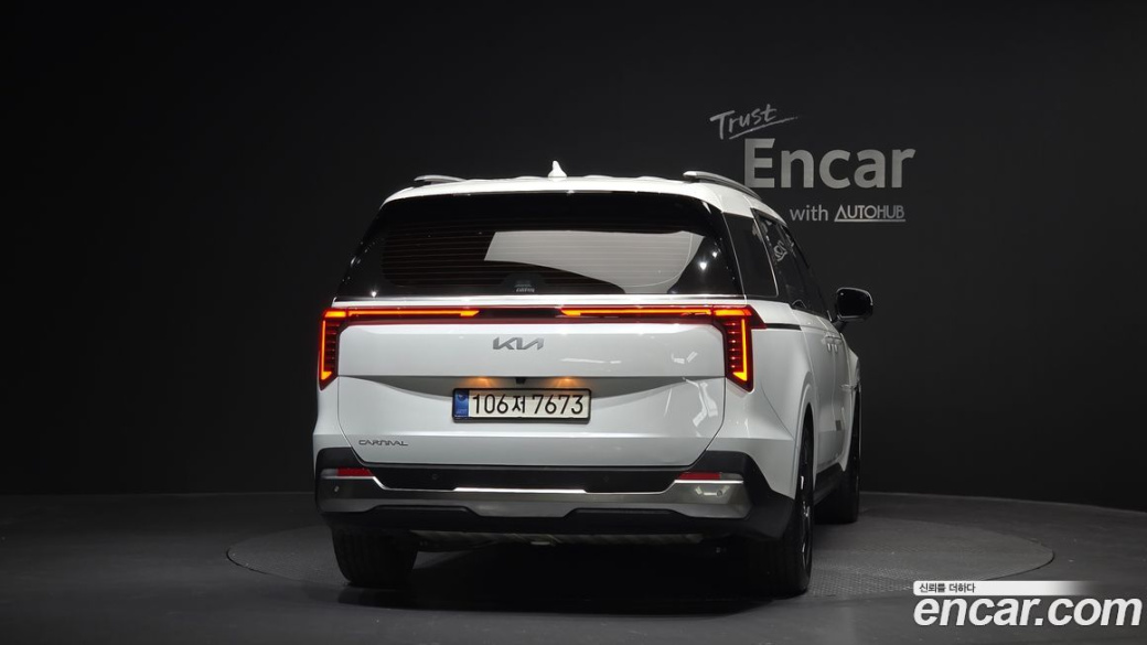 Kia Carnival 7-Seater Noblesse, 2025