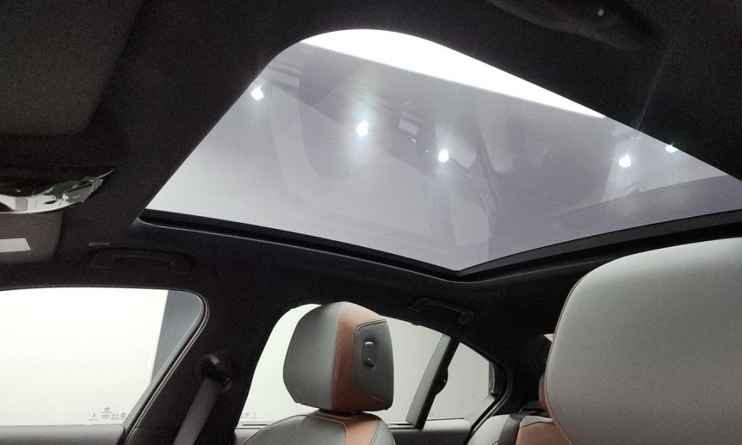 BMW 5-Series 530i xDrive M Sport, 2025