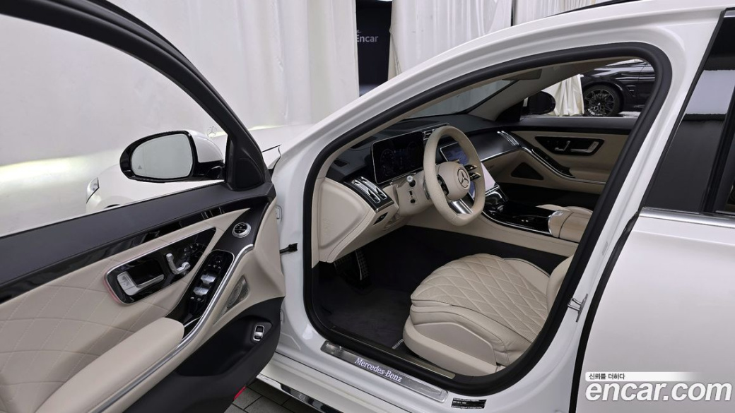 Mercedes-Benz S-Class S400 d 4MATIC, 2023