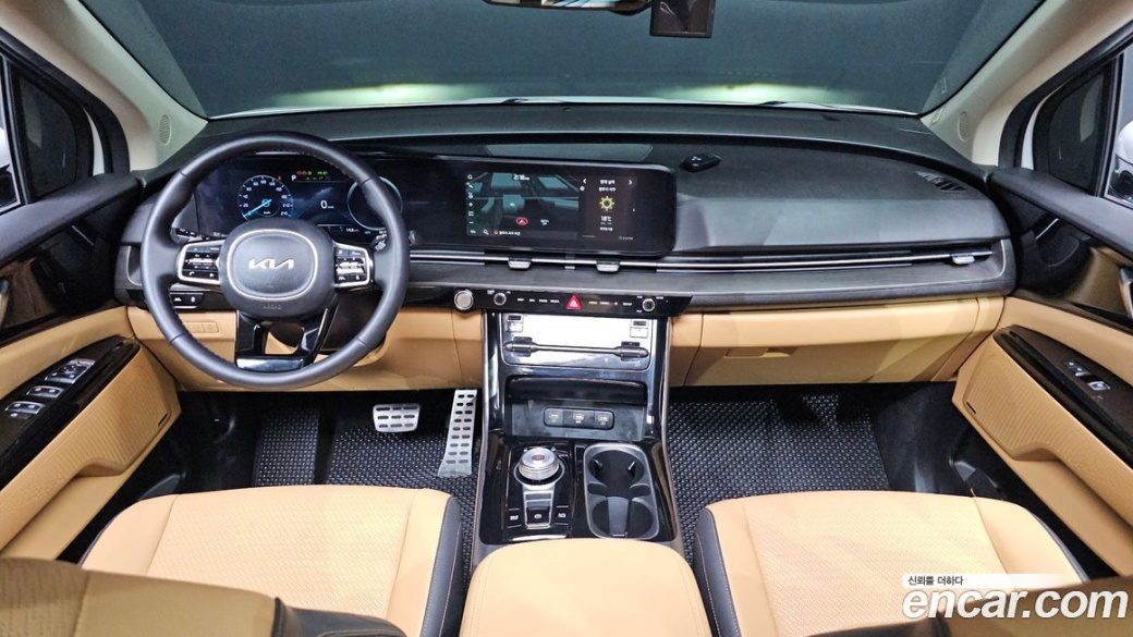 Kia Carnival 7-Seater Noblesse, 2023