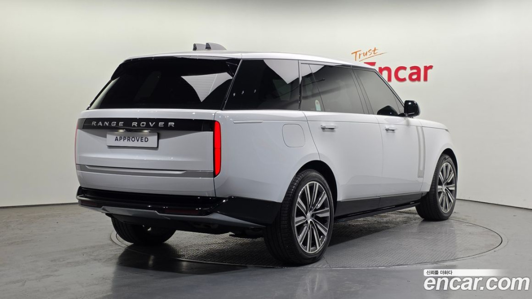 Land Rover Range Rover P530 Autobiography Long Wheel Base, 2024
