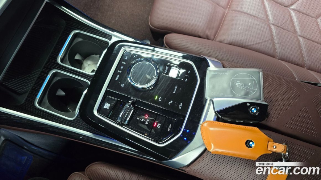BMW 7-Series 740d xDrive M Sport, 2025