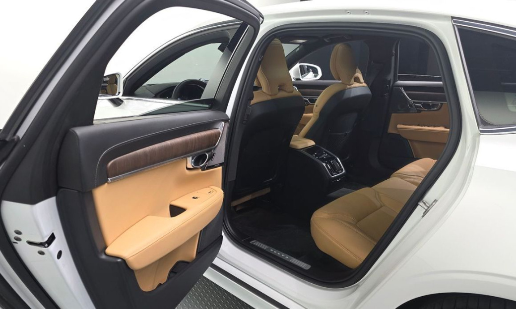 Volvo S90 B6 AWD Ultimate Bright, 2024