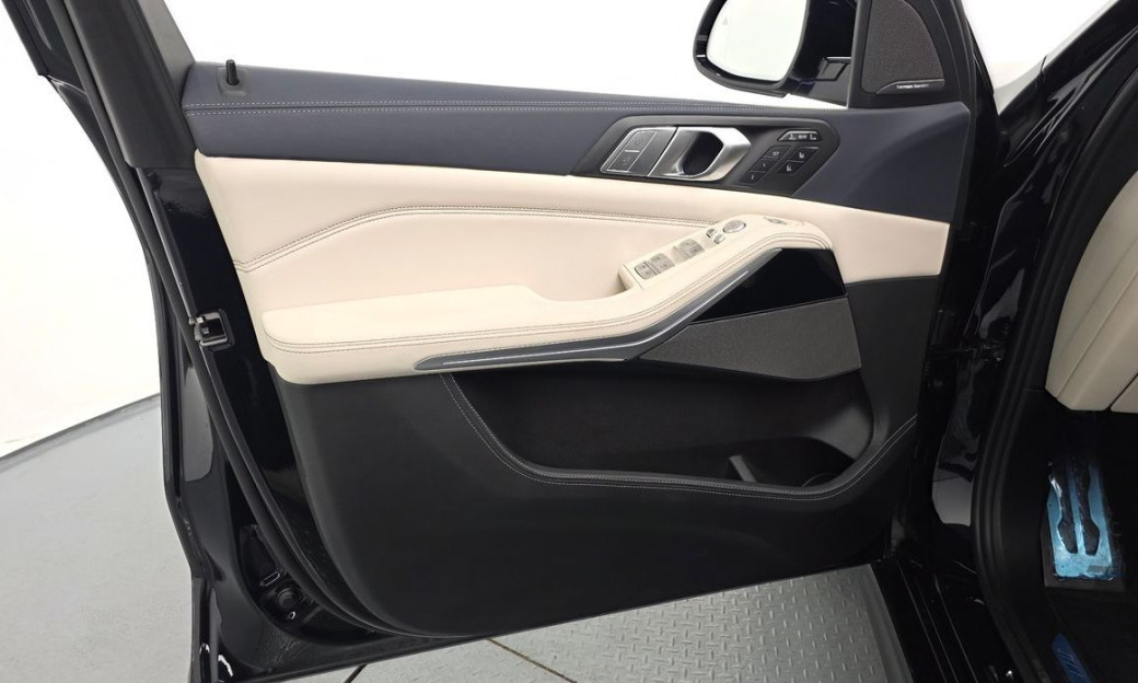 BMW X7 M50i 6STR, 2022